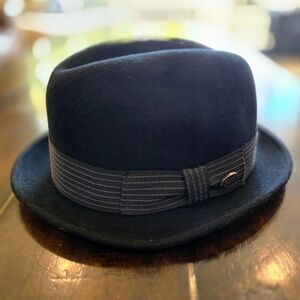 EUC Bailey Black Wool Hat